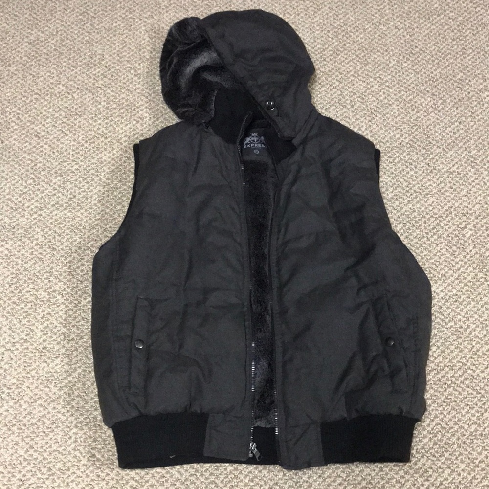 Express fur vest